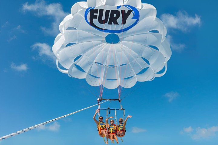 Key West Parasailing - Next to Cruise Port with Amazing Views - Photo 1 of 11